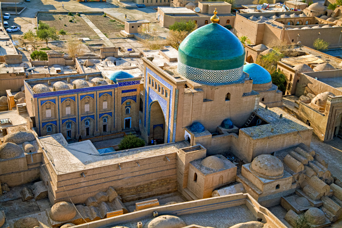🕌 Pahlavon Mahmud Mausoleum